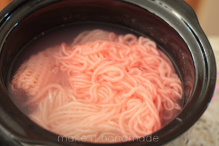 kool-aid yarn dye